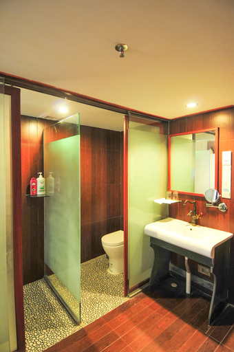 Bathroom 4, Sea Rainbow Hotel, Sanya