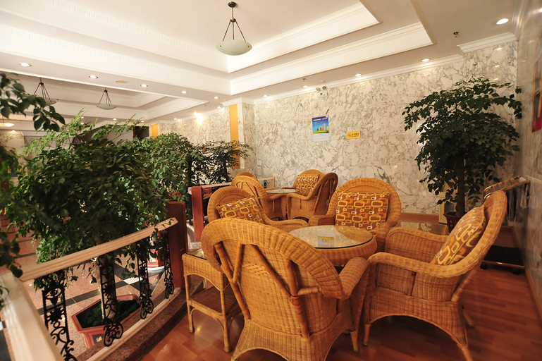 Food & Drinks 3, Landu shuntian Hotel, Baoshan