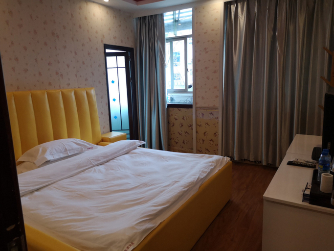 Bedroom 2, Junyue Hotel, Bijie