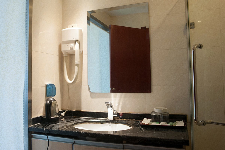 Bathroom 2, Vienna Hotel (Qidong Lvsigang), Nantong