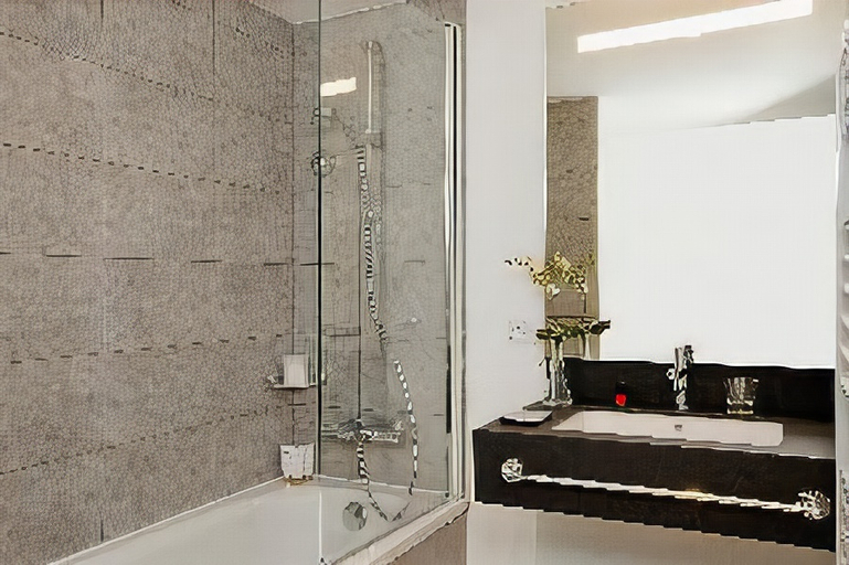 Bathroom 4, Residhome Puteaux La Defense, Hauts-de-Seine