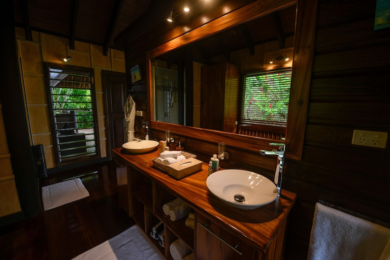 Bathroom 4, Emaho Sekawa Resort - All Inclusive, Cakaudrove