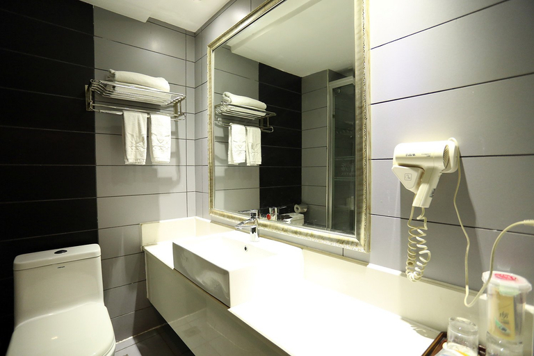 Bathroom 2, Huizhixing Hotel, Changsha