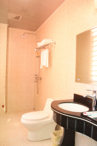 Bathroom 4, Jinmei Hotel, Meizhou