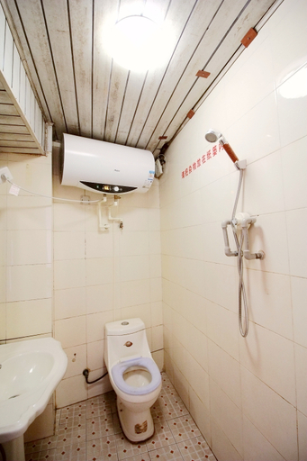 Bathroom 5, Qingdao Haizhiyun Holiday Hotel, Qingdao