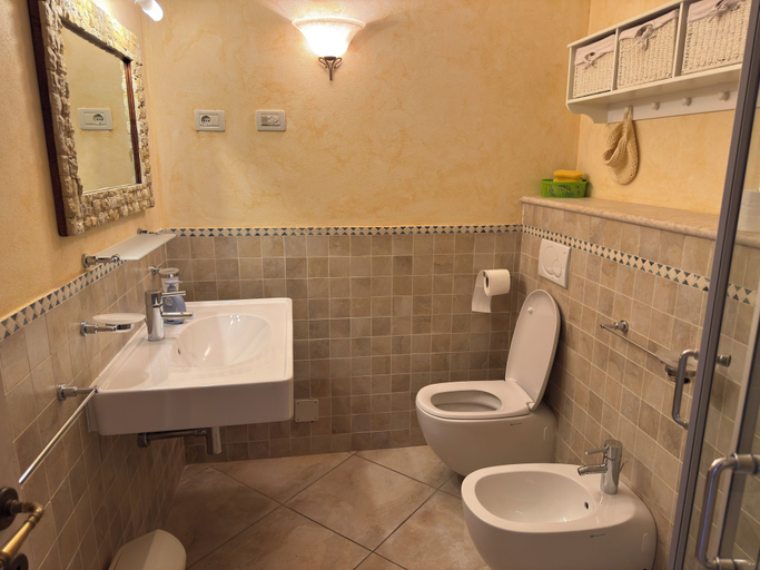 Bathroom 5, Relais Borgo San Nicolò, Umag