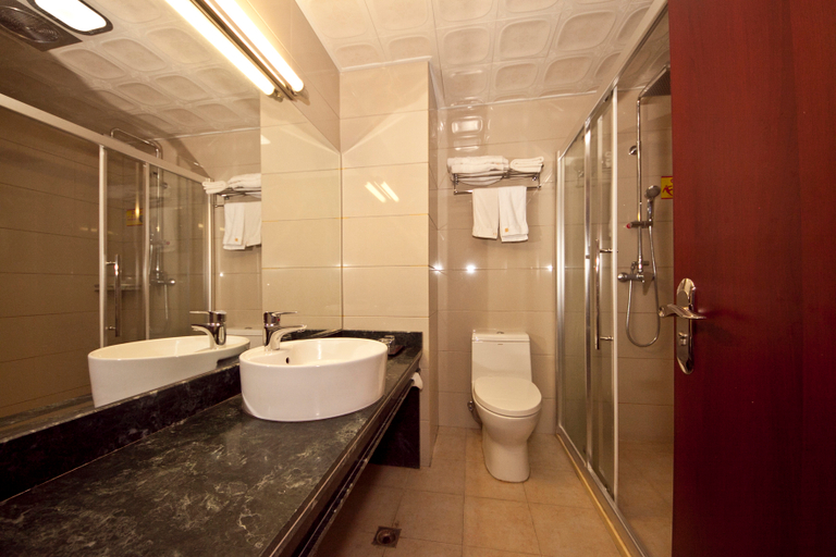 Bathroom 3, Lijing Hostel, Fuzhou