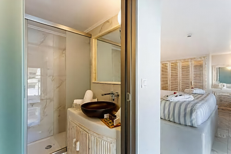 Bathroom 2, Rhodos Horizon City- Adults only, South Aegean