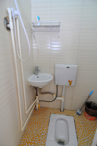 Bathroom, Ningrun Hostel, Qingdao