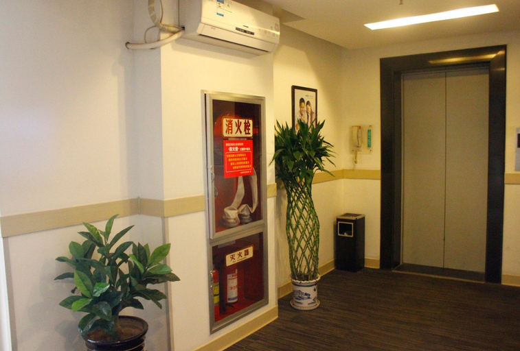Others 5, Jinjiang Inn Xi'an Exhibition Center Zhangba East Road, Xi'an