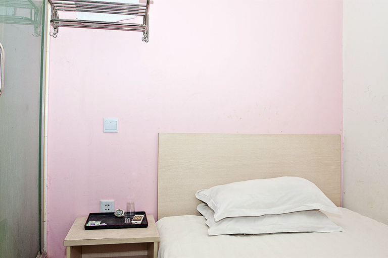 Bedroom 3, Shanghai Jingjing Hotel (Caobao Road Subway Station), Shanghai