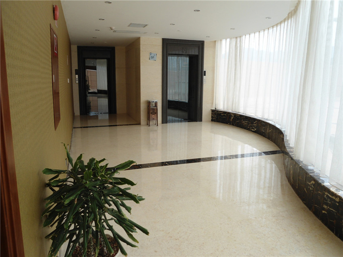 Others 5, Qian Dao Hu Hotel, Qiannan Buyei and Miao