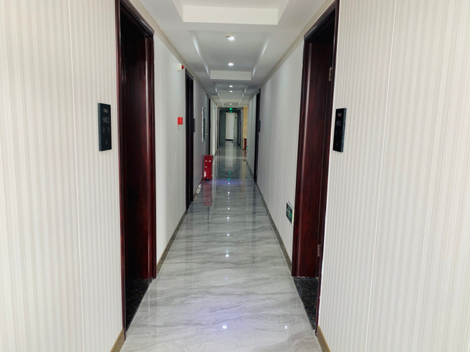 Others 5, Huayuan Business Hotel, Lincang