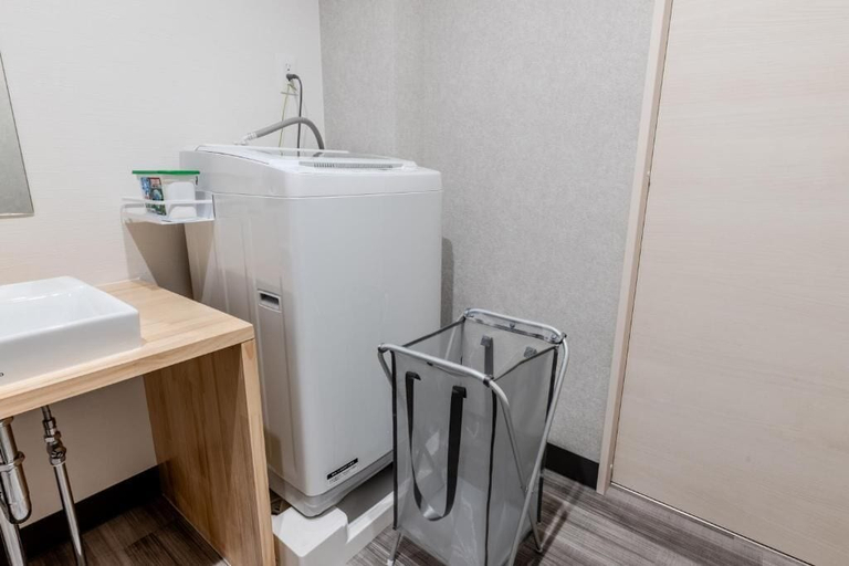 Bathroom 5, URBAN STAYS Tenmonkan, Kagoshima