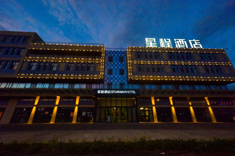 Others 3, Mufeng hotel, Karamay