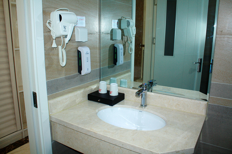 Bathroom, Shell Hotel Banbishan Town, Chengde