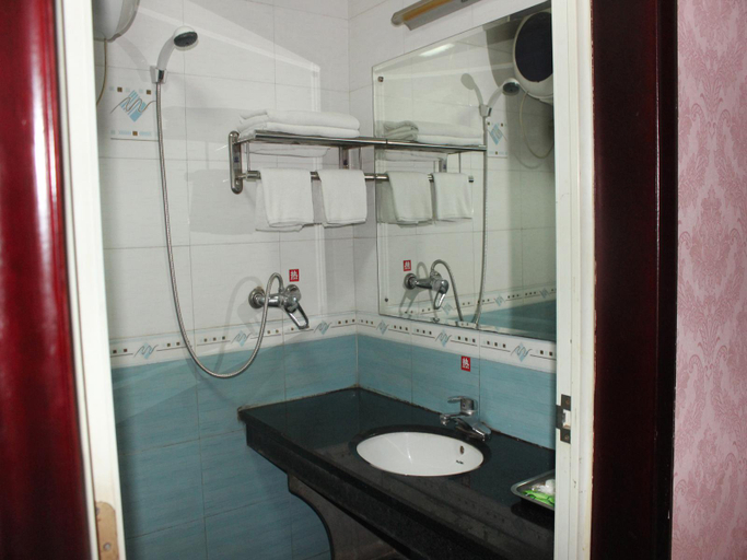 Bathroom 3, Junkaile Hotel (Xiangyang Huazhong Guangcai), Xiangfan
