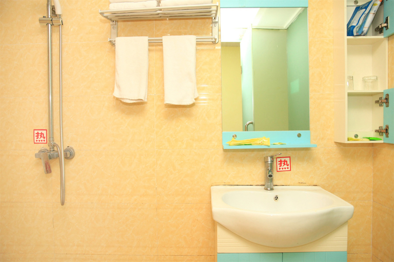 Bathroom 2, Hello Light Hotel (Chongqing University Chengxi Street store), Chongqing
