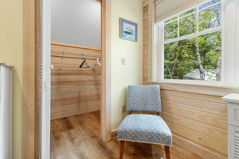 View from room, Riverbend Perch - River-view Retreat for 2 With Kitchen, Patio, AC, Wi-fi, Knox