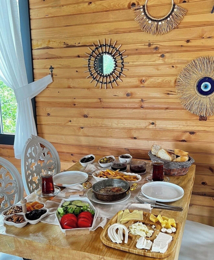 Dining, Atina Bungalows, Pazar