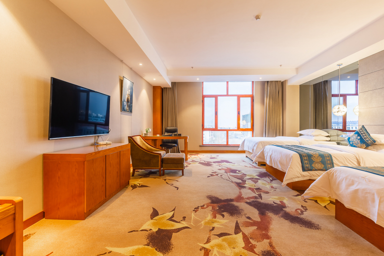 Bedroom 2, Changfeng International Hotel, Tongliao