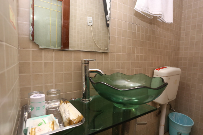 Bathroom 4, Yunqi Hotel, Chengdu