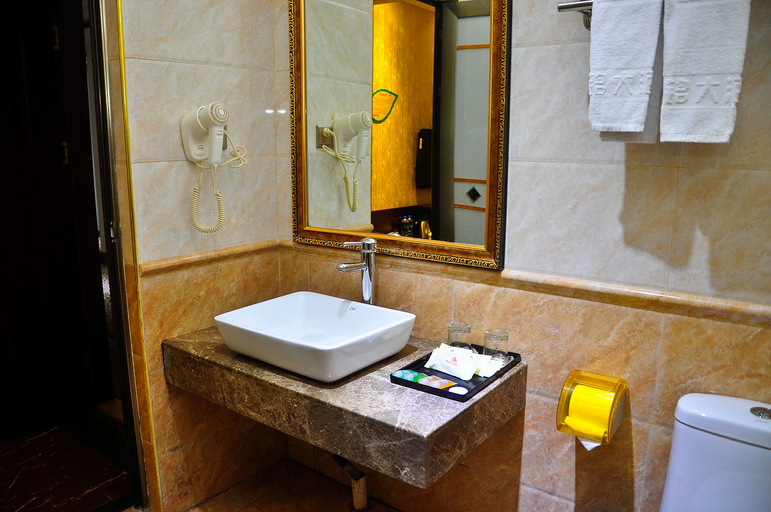 Bathroom 3, Yuming Hotel (Guangzhou Jianggaoyida Plaza), Guangzhou
