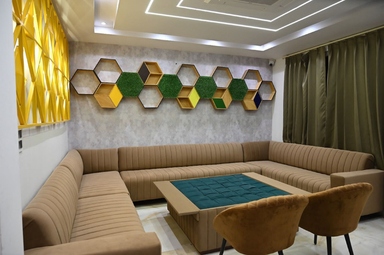 Public Area, Hotel The Posh, Amritsar