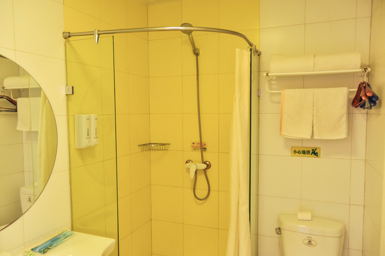 Bathroom 2, Jinyuan Hostel, Chengde