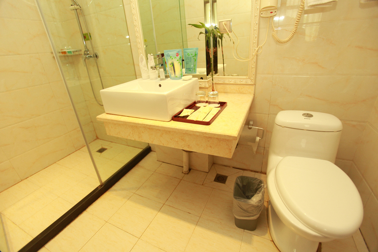 Bathroom 2, Anjing Hotel, Chengdu