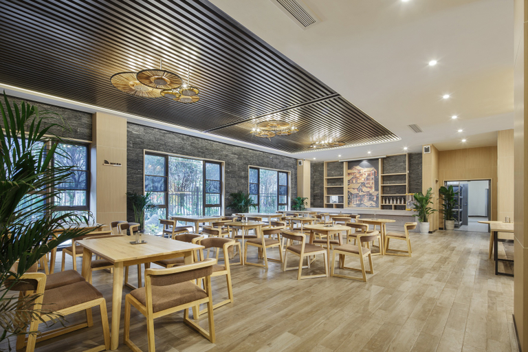 Food & Drinks 5, Yufeng Hotel, Chongqing