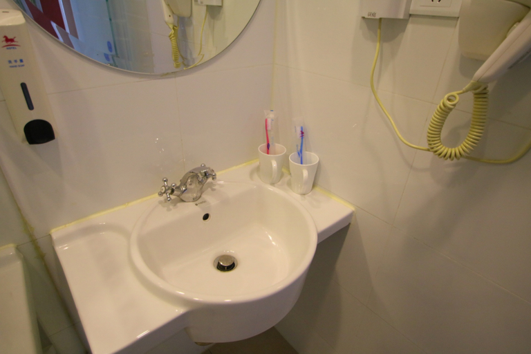 Bathroom 2, イーロンミーホテルホテル(), Shanghai