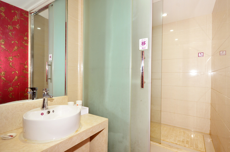 Bathroom 2, Boke City Hotel, Xianning