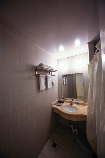 Bathroom 4, Ji Hotel Zhuji Xishi's Hometown, Shaoxing