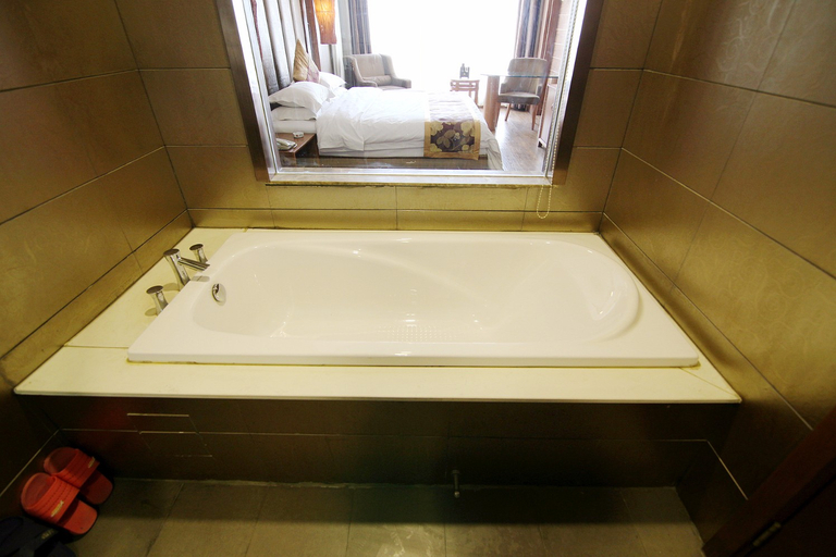 Bathroom 2, Vienna Classic Hotel Lanzhou Yantan Science and Education City, Lanzhou