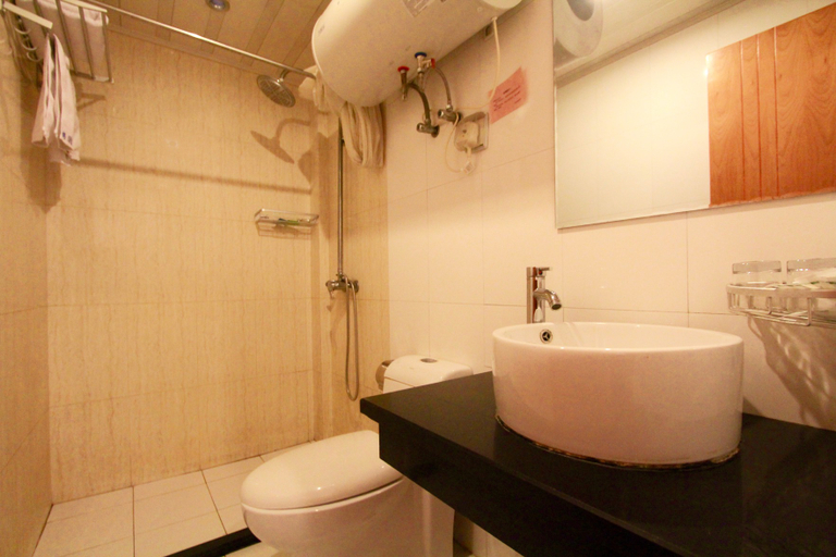 Bathroom 2, Baishuitang Hotel, Jiaxing