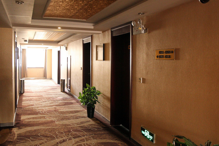 Others 3, Jianshe Hotel, Jingzhou