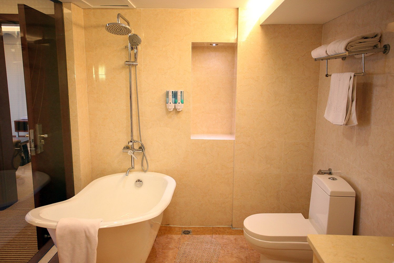 Bathroom 2, Huanyu Holiday Hotel, Wuxi