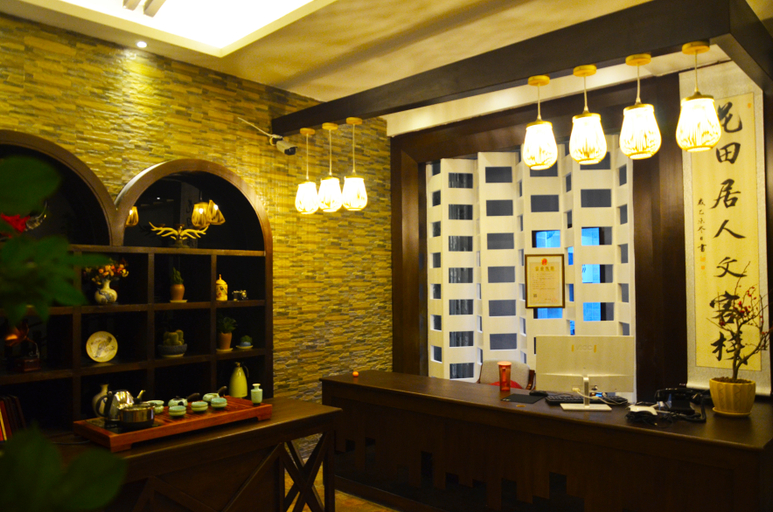 Food & Drinks 4, Huatianju Inn, Zhangjiajie