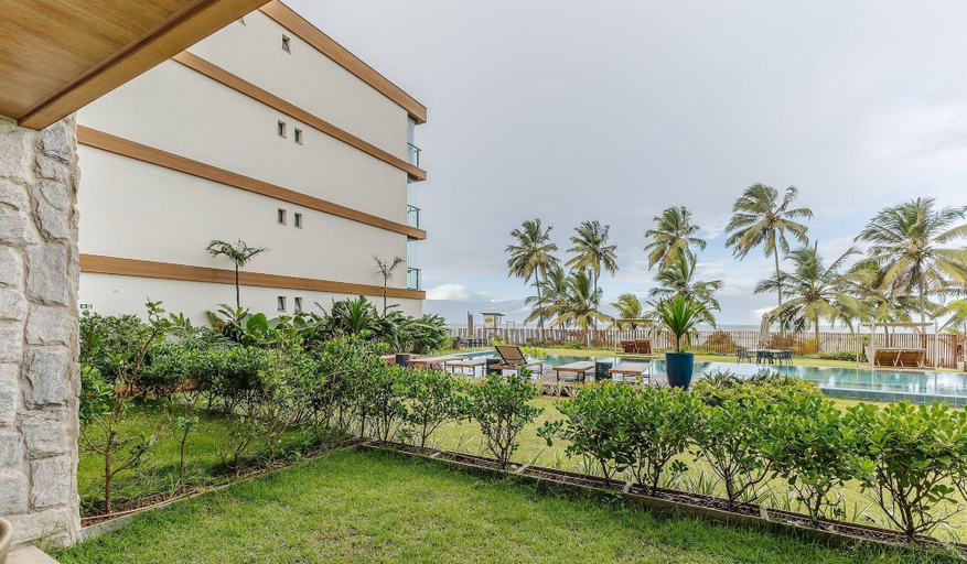 Property grounds, Apartment in Condo With Pool and sea View Pet0008, Ilhéus