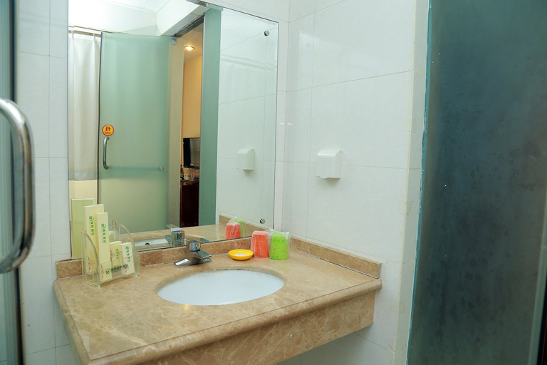 Bathroom 3, Vienna Hotel Tianjin Beichen District Government, Tianjin