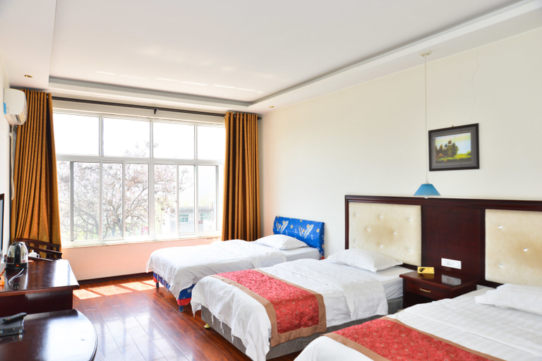 Bedroom 2, Shaolin Resort Hotel Dengfeng, Zhengzhou
