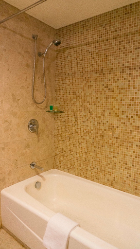 Bathroom 3, Kyriad Marvelous Hotel(Dongguan Huangjiang Jinyi Branch), Dongguan