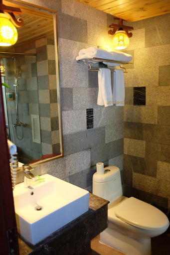 Bathroom, 昆明秋戀ホテル(昆明秋恋大酒店), Kunming