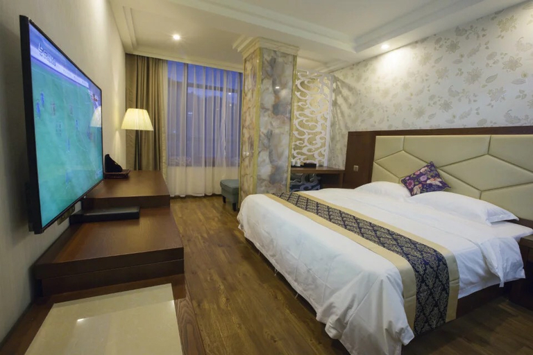 Bedroom 2, Xiangshan Hotel, Zhaotong