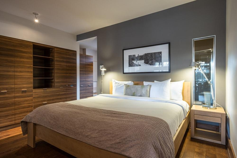 Bedroom 3, Suites-Sur-Lac, Les Laurentides