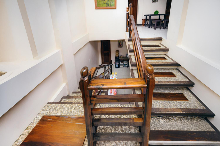 Public Area 2, Silverise Guest House, El Nido
