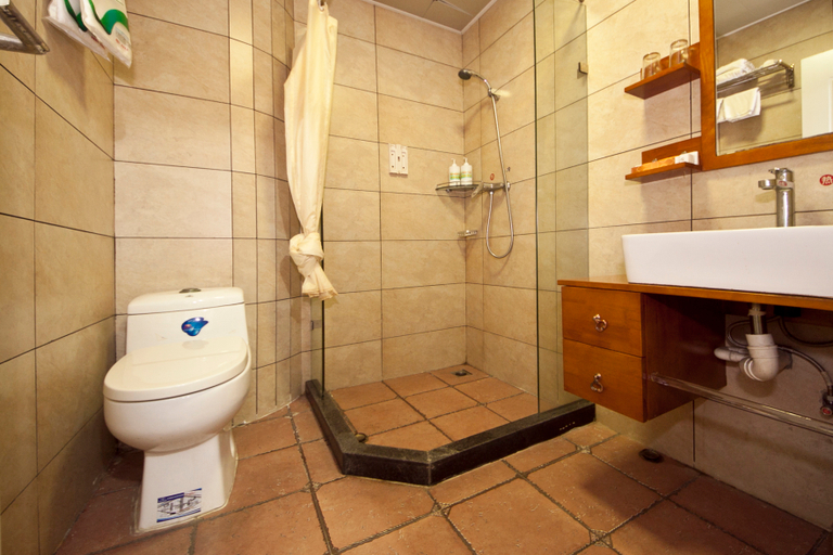 Bathroom 3, Sihe Haichuan Hostel, Nanping