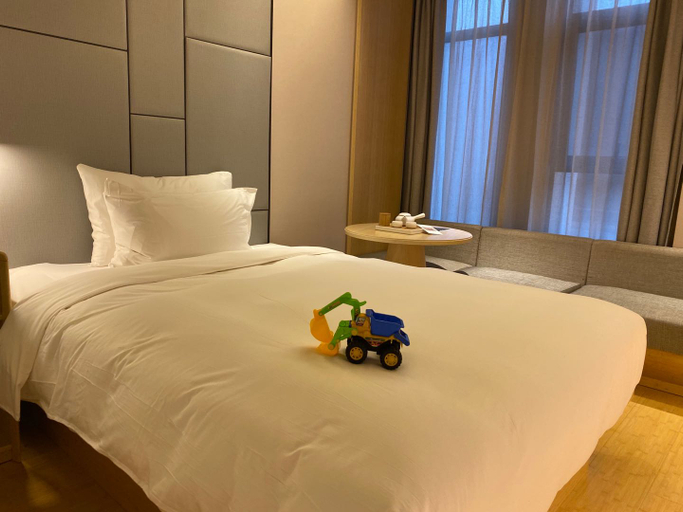 Bedroom 3, Ji Hotel(Shanghai Baoshan City Industry Park), Shanghai
