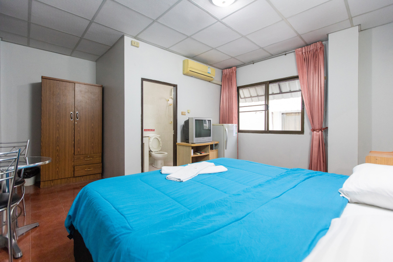 Bedroom 4, Malee Guesthouse & Restaurant, Pattaya